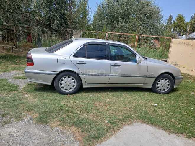 Mercedes C 220 1999, 235,297 km - 2.2 л - Bakı