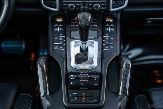 Porsche Cayenne Turbo 2012, 210,000 km - 4.8 l - Bakı