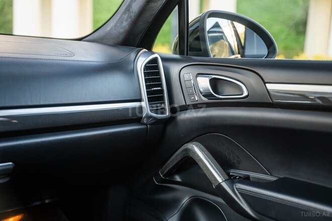 Porsche Cayenne Turbo 2012, 210,000 km - 4.8 l - Bakı