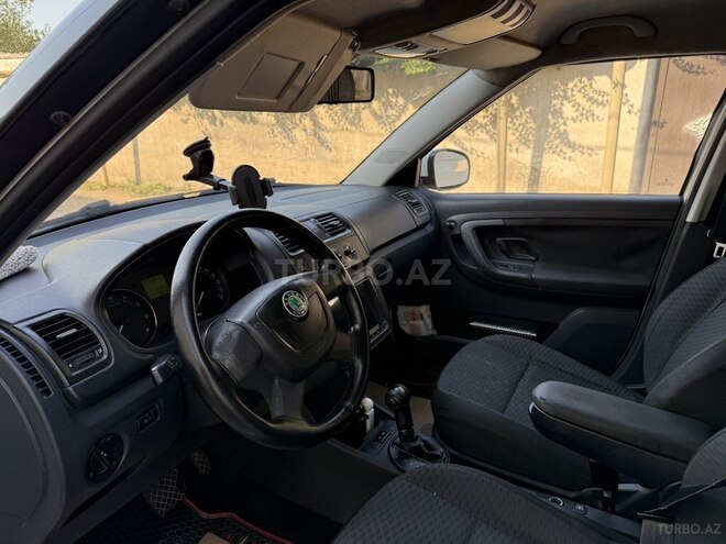 Skoda Fabia 2012, 420,000 km - 1.6 l - Bakı