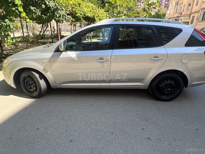 Kia  2008, 335,000 km - 1.6 l - Bakı