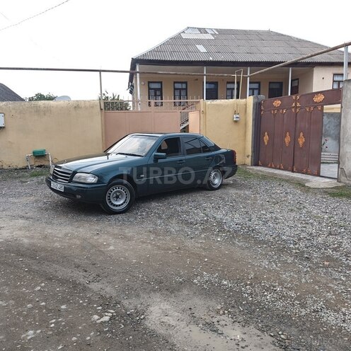 Mercedes C 180 1996, 200,000 km - 1.8 л - Qazax