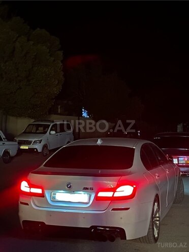 BMW 528 2016, 255,000 km - 2.0 л - Naxçıvan