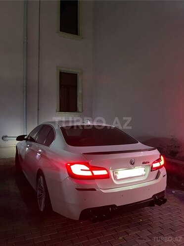 BMW 528 2016, 255,000 km - 2.0 л - Naxçıvan