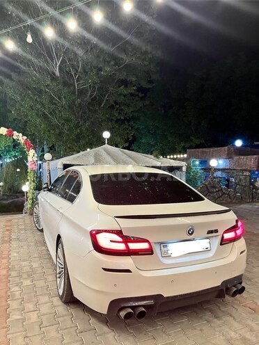 BMW 528 2016, 255,000 km - 2.0 л - Naxçıvan
