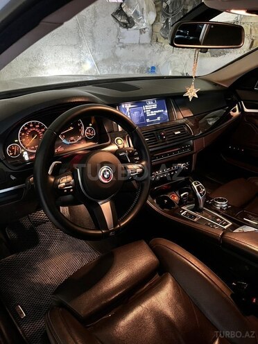 BMW 528 2016, 255,000 km - 2.0 л - Naxçıvan