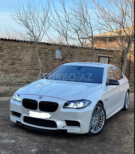 BMW 528 2016, 255,000 km - 2.0 л - Naxçıvan
