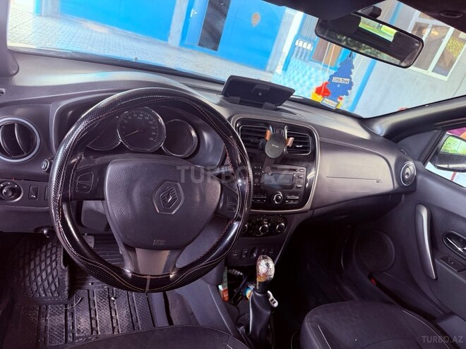 Renault Logan 2014, 346,750 km - 1.6 l - Masallı