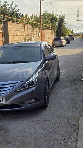 Hyundai Sonata 2010, 318,479 km - 2.0 л - Bakı