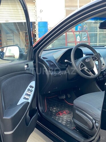Hyundai Accent 2012, 238,342 km - 1.6 l - Bakı
