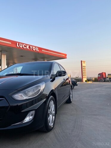 Hyundai Accent 2012, 238,342 km - 1.6 l - Bakı