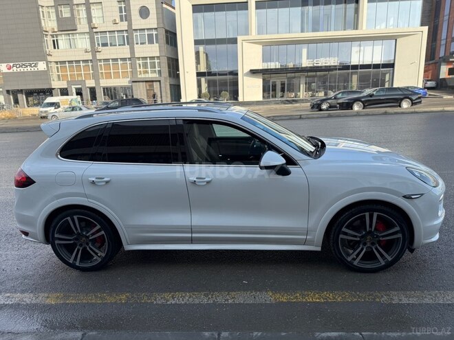 Porsche Cayenne GTS 2013, 178,000 km - 4.8 l - Bakı
