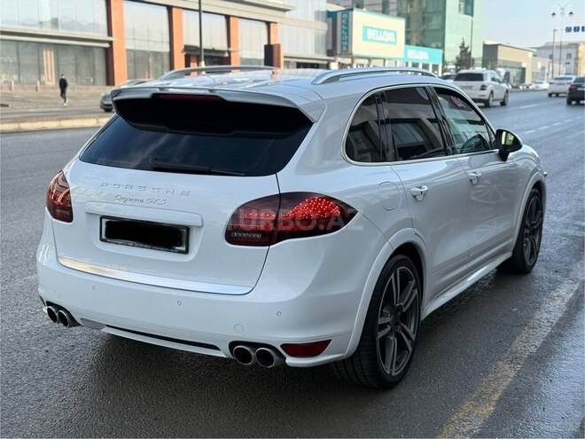 Porsche Cayenne GTS 2013, 178,000 km - 4.8 l - Bakı