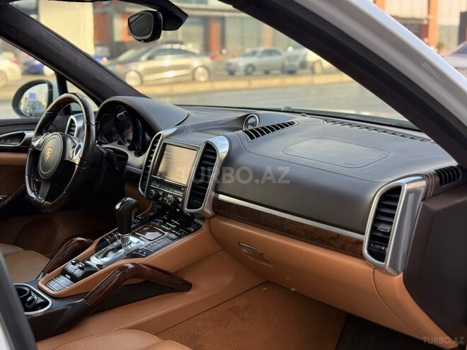 Porsche Cayenne GTS 2013, 178,000 km - 4.8 l - Bakı