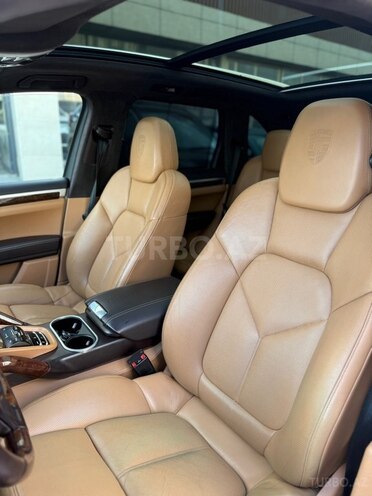 Porsche Cayenne GTS 2013, 178,000 km - 4.8 l - Bakı