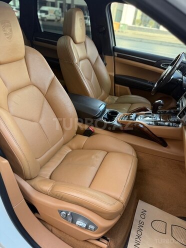 Porsche Cayenne GTS 2013, 178,000 km - 4.8 l - Bakı