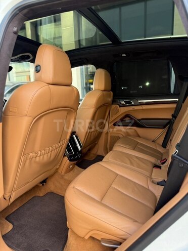 Porsche Cayenne GTS 2013, 178,000 km - 4.8 l - Bakı