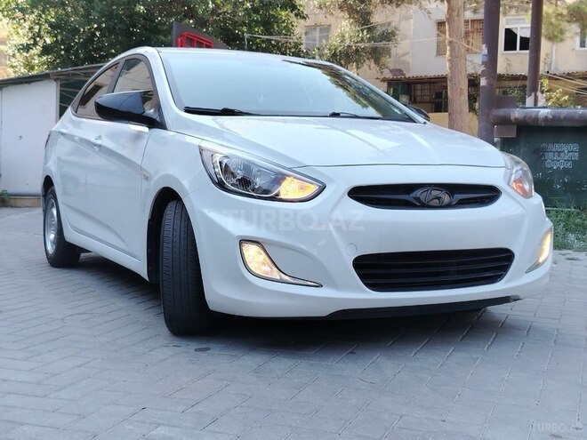 Hyundai Accent 2015, 151,000 km - 1.6 l - Bakı