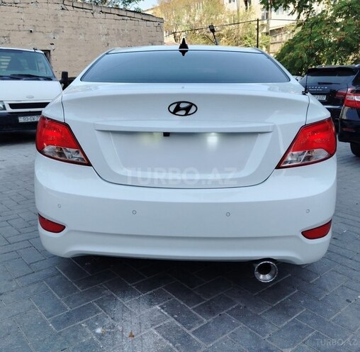 Hyundai Accent 2015, 151,000 km - 1.6 l - Bakı