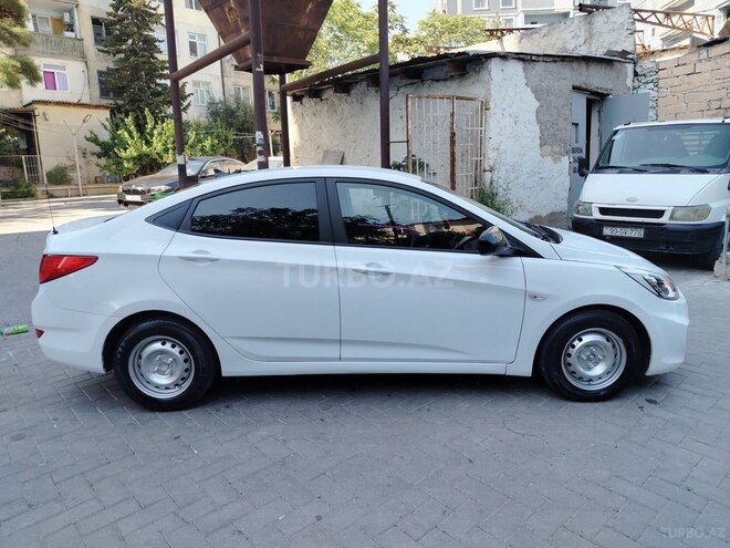 Hyundai Accent 2015, 151,000 km - 1.6 l - Bakı