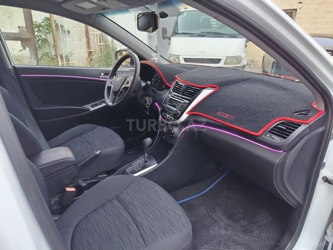 Hyundai Accent 2015, 151,000 km - 1.6 l - Bakı