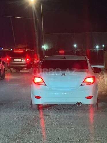 Hyundai Accent 2015, 151,000 km - 1.6 l - Bakı