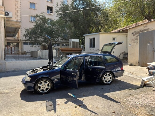 Mercedes C 220 1999, 388,395 km - 2.2 л - Bakı