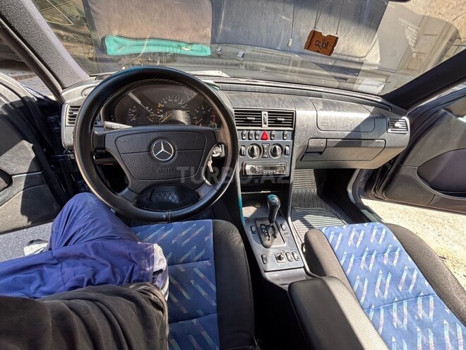 Mercedes C 220 1999, 388,395 km - 2.2 л - Bakı
