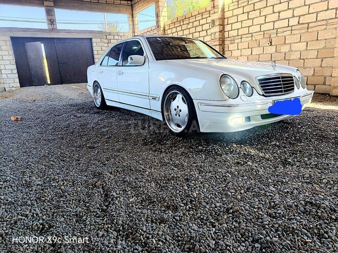 Mercedes E 280 4MATIC 2002, 563,914 km - 2.8 l - Ağcabədi