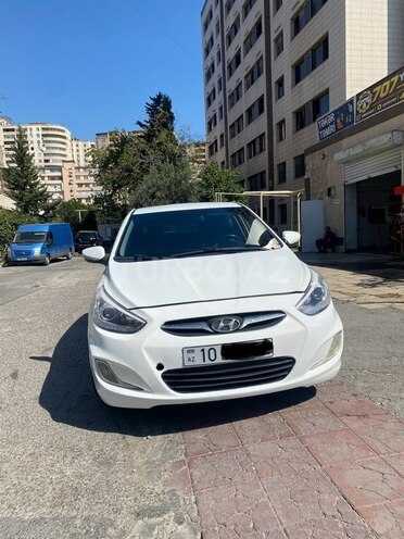Hyundai Accent 2013, 241,000 km - 1.6 l - Bakı