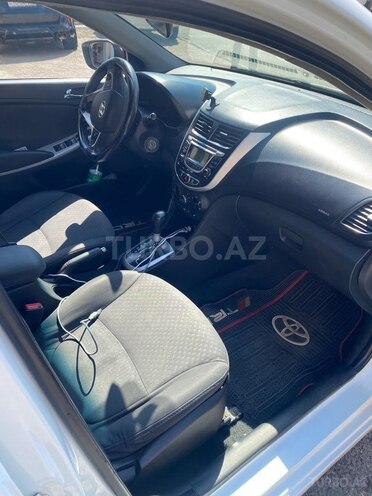 Hyundai Accent 2013, 241,000 km - 1.6 l - Bakı