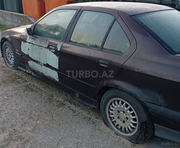BMW 320 1995, 375,000 km - 2.0 л - Bakı