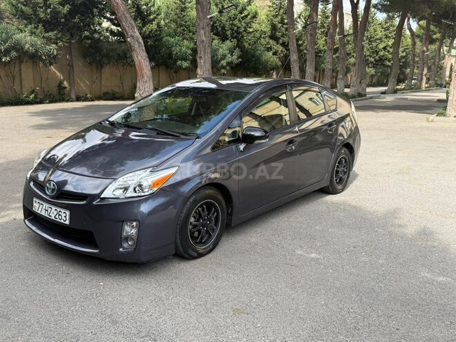 Toyota Prius 2014, 350,000 km - 1.8 l - Bakı