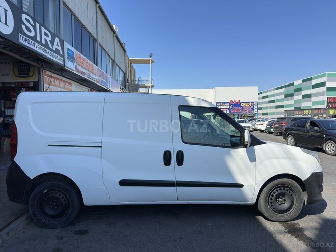 Fiat Doblo 2011, 340,000 km - 1.6 л - Bakı
