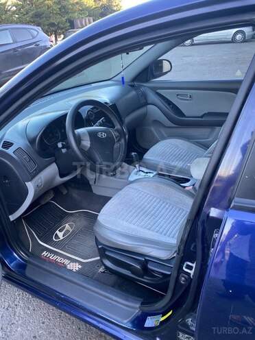 Hyundai Elantra 2009, 317,082 km - 2.0 л - Beyləqan