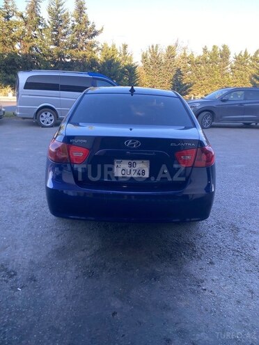 Hyundai Elantra 2009, 317,082 km - 2.0 л - Beyləqan