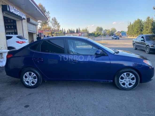 Hyundai Elantra 2009, 317,082 km - 2.0 л - Beyləqan