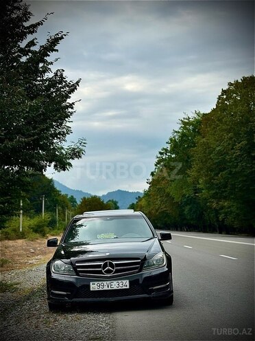 Mercedes C 250 2014, 260,000 km - 1.8 л - Bakı