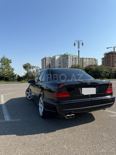 Mercedes C 280 1997, 290,000 km - 2.8 l - Sumqayıt