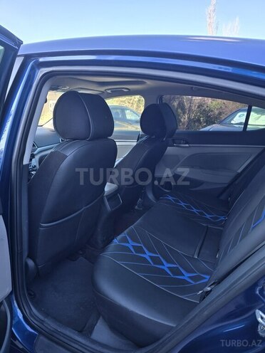 Hyundai Elantra 2018, 76,639 km - 2.0 л - Bakı