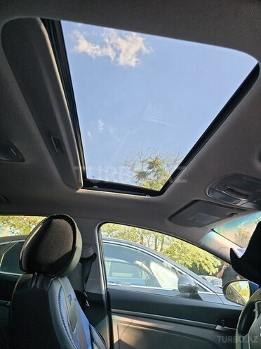 Hyundai Elantra 2018, 76,639 km - 2.0 л - Bakı