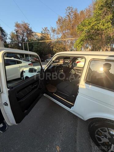 LADA (VAZ) Niva 2024, 30,000 km - 1.7 l - Bakı
