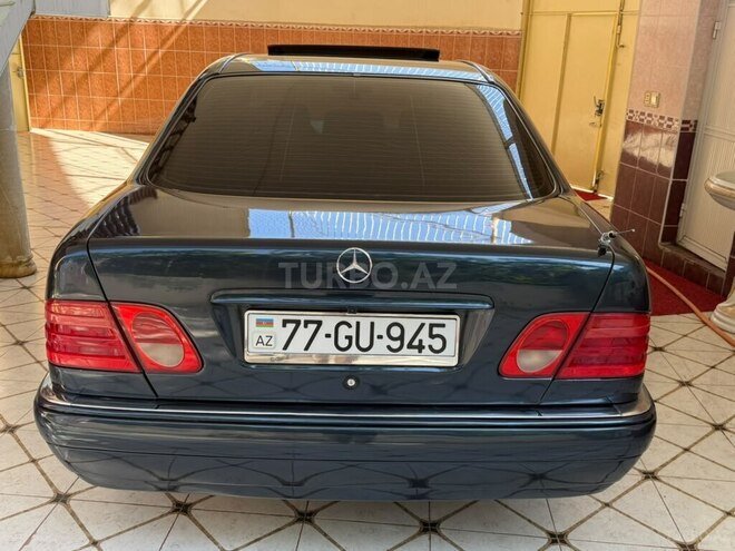 Mercedes E 240 1998, 220,000 km - 2.4 l - Gəncə