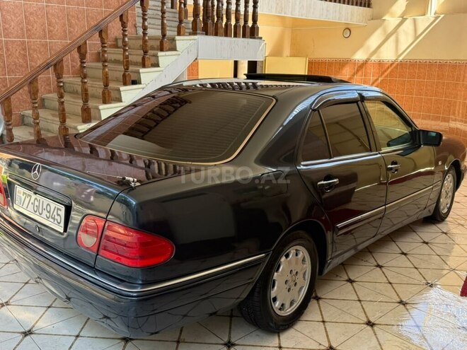 Mercedes E 240 1998, 220,000 km - 2.4 l - Gəncə