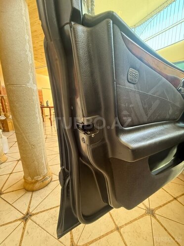 Mercedes E 240 1998, 220,000 km - 2.4 l - Gəncə