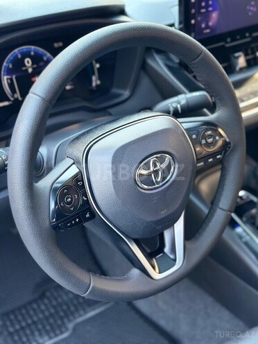 Toyota Corolla 2024, 102,400 km - 1.8 л - Bakı