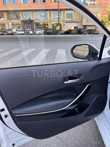 Toyota Corolla 2024, 102,400 km - 1.8 л - Bakı