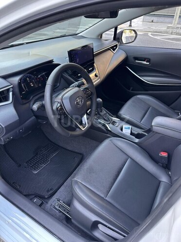 Toyota Corolla 2024, 102,400 km - 1.8 л - Bakı