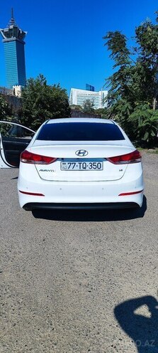 Hyundai Elantra 2017, 179,000 km - 1.6 л - Bakı
