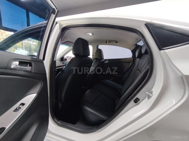 Hyundai Accent 2019, 114,000 km - 1.4 л - Bakı